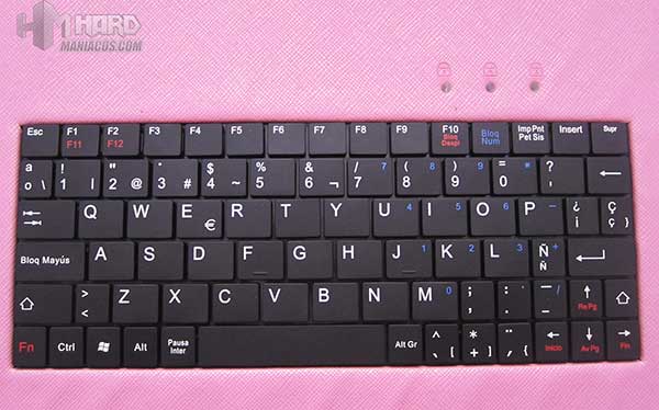 Funda-Tablet-9.7-Pulgadas-con-teclado_teclado