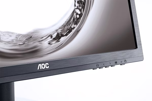 e2460Pxda_detail_front_liquid_design