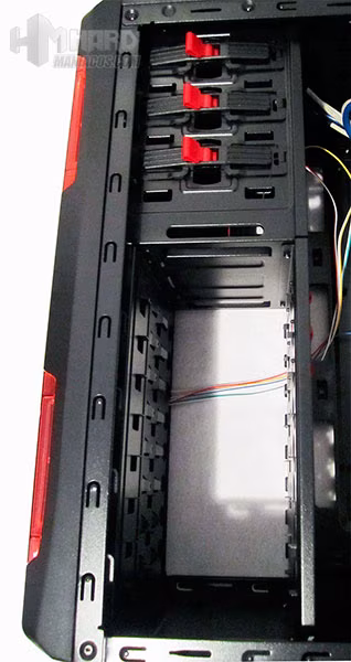 caja-talius-helios-huecos-para-unidades-lectoras-y-discos