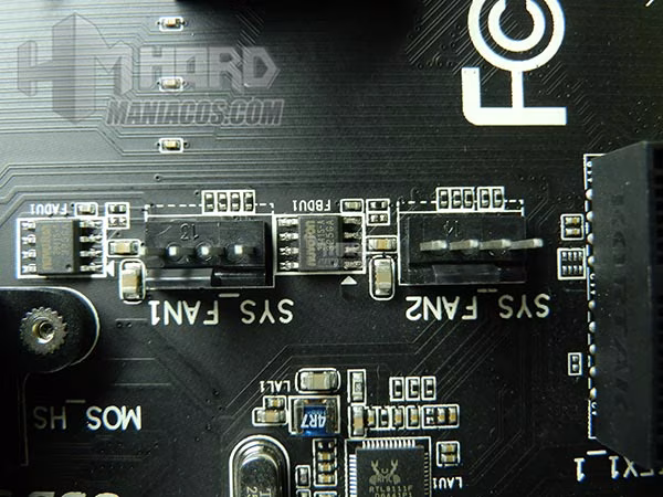 Placa-Base-Gigabyte-conectores-ventiladores-SYS