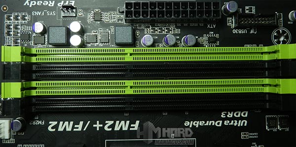 Placa-Base-Gigabyte-slots-DDR3