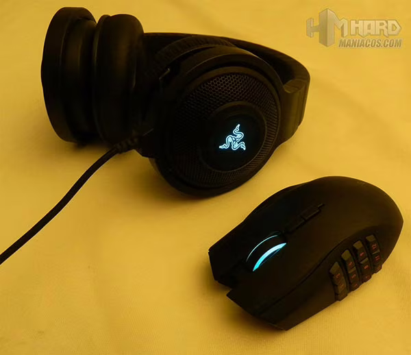 Raton-Razer-Naga-Epic-Chroma-54