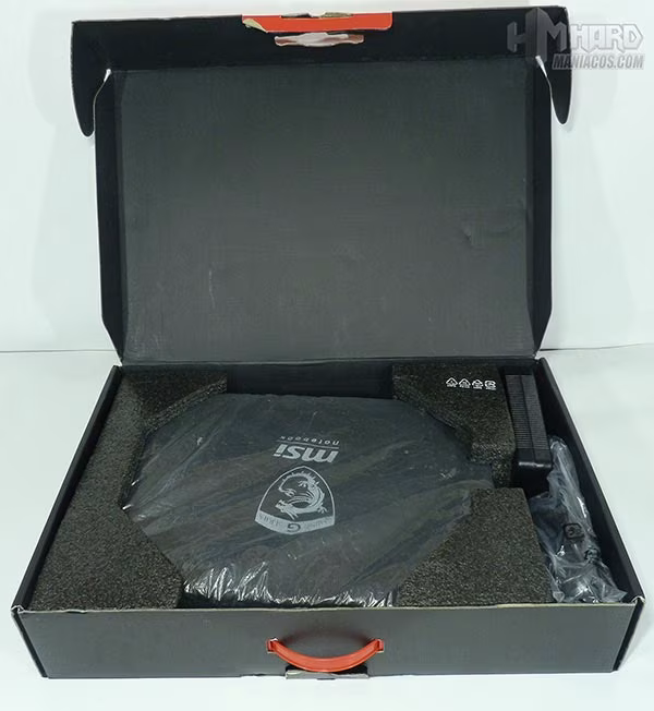 Portatil-GT80Titan-7