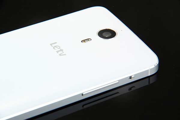 phablet letv one, camara trasera
