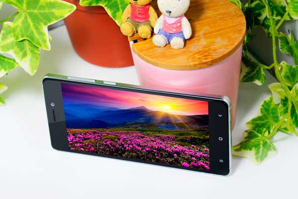 VKWORLD VK700X pantalla