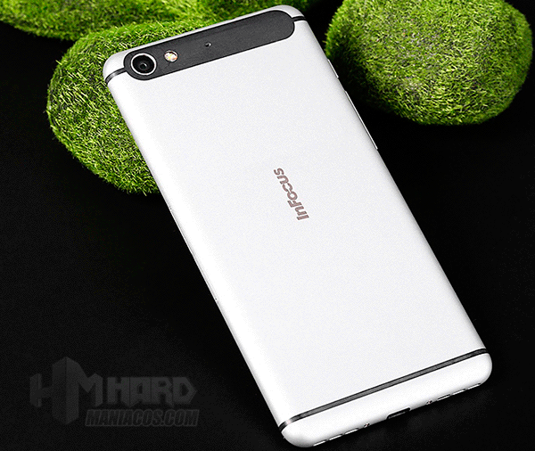 InFocus M560 bck