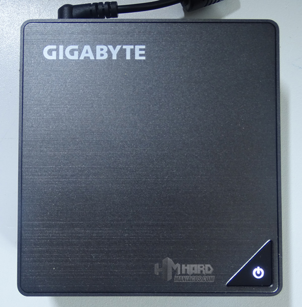 Brix Gigabyte gb-bsi5al-6200-30
