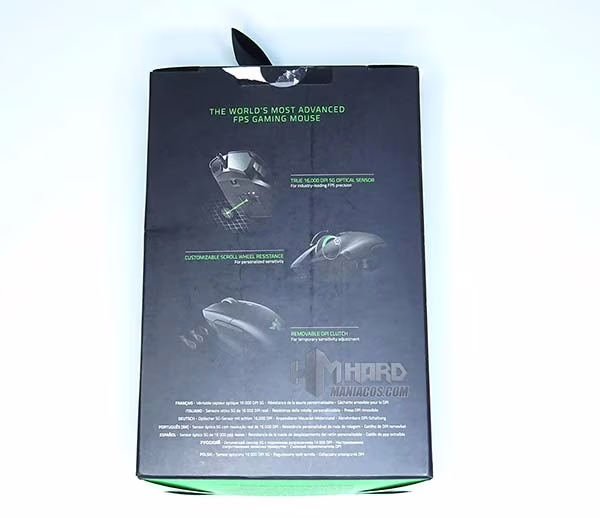 caja detrás Razer Basilisk