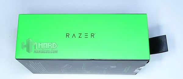 lateral caja Razer Basilisk