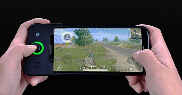 Xiaomi Black Shark con mando