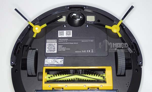 aspirador Ikohs Netbot S14 con cepillos laterales puestos