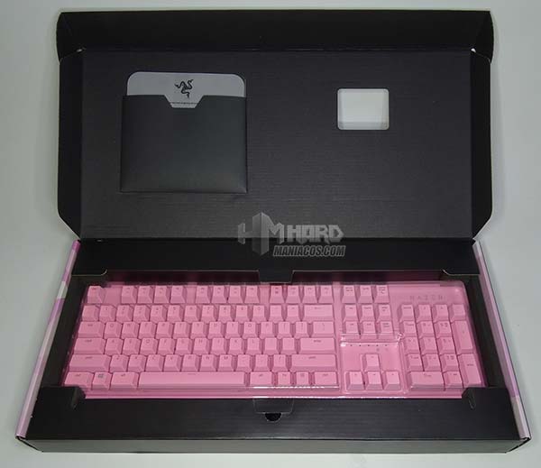 teclado razer Huntsman rosa en caja