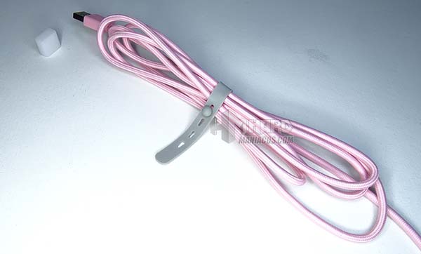 cable USB rosa razer huntsman