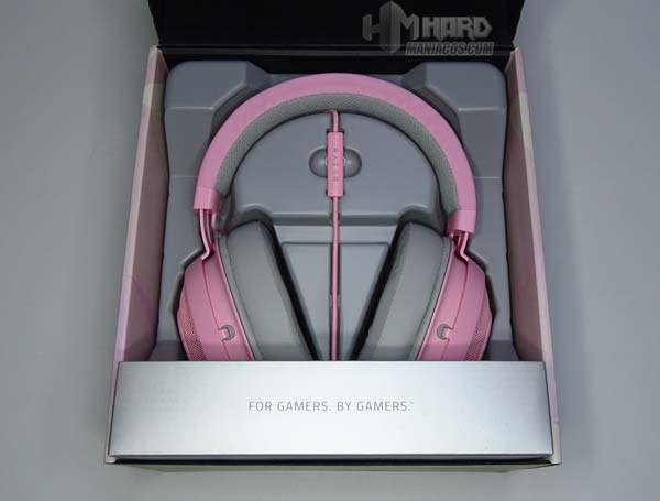unboxing caja abierta audifonos Razer Quartz Pink