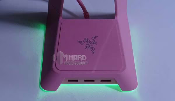 iluminacion base soporte Razer Base Station Chroma