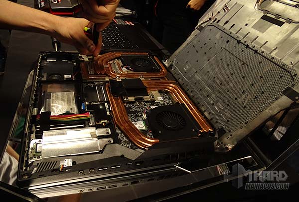 destornillando refrigeracion GT76 titan
