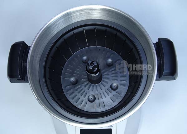 cestillo vapor dentro de robot de cocina ikohs chefbot compact