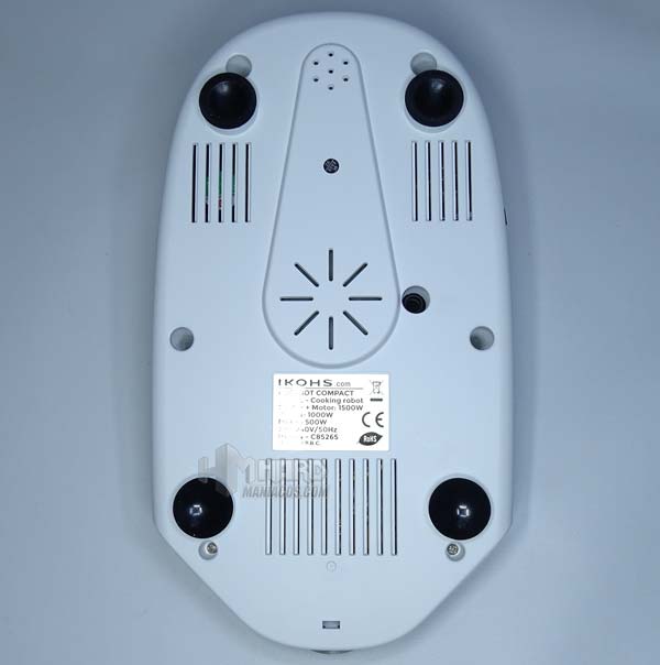 parte de abajo base robot ChefBot Compact