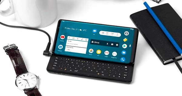 movil con teclado Qwerty