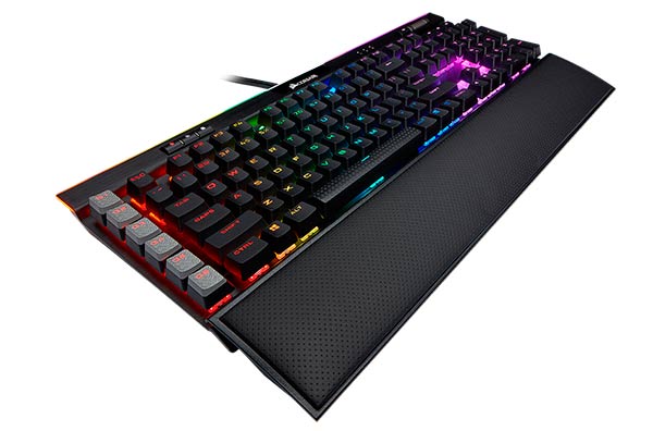Corsair K95 RGB Platinum XT 