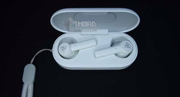 Razer Hammerhead True Wireless Earbuds Mercury en estuche cargador
