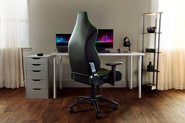 Razer Iskur X por detras