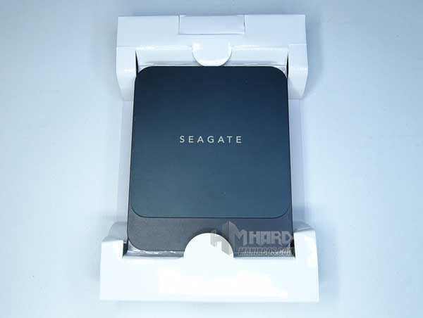 SSD Seagate BarraCuda Fast unboxing