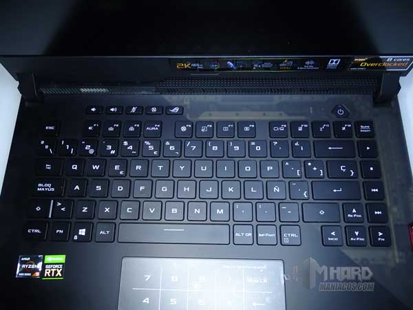 teclado portatil ROG Strix SCAR 15 G533