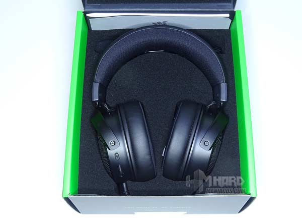 Razer Kraken V3 Hypersense en caja