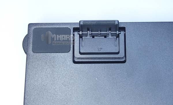 posicion 1 patas Razer Huntsman V2 Analogic