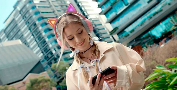 auriculares Razer Kraken Kitty V2 BT