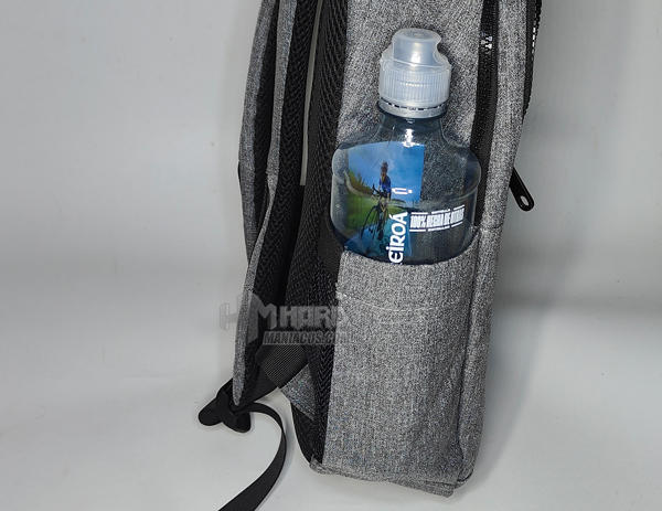 botella de agua en mochila Trust Avana