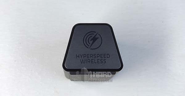 lateral HyperSpeed dongle transmisor Razer BlackShark V2 HyperSpeed
