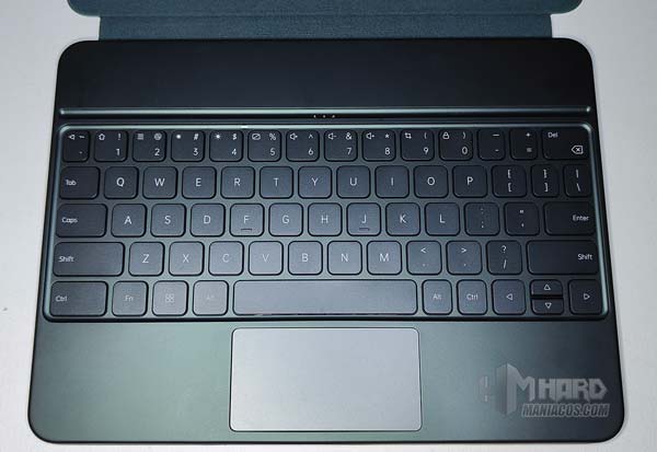 detalle teclado y touchpad funda OnePlus Magnetic Qwerty Keyboard