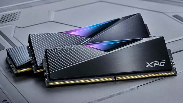 Módulo de memoria ADATA DDR5 afectado por la posible escasez de DRAM