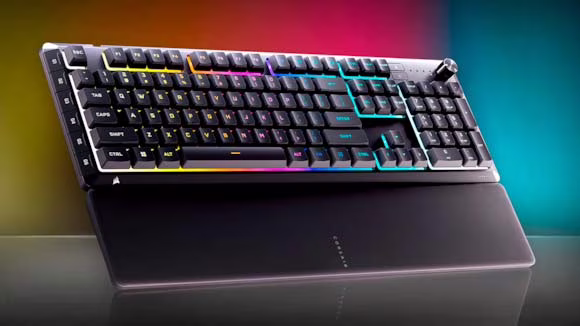 Teclados gaming CORSAIR SKIFF 100 PLUS y SKIFF 100 con iluminación RGB y reposamuñecas