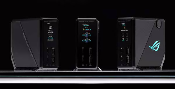 Pantalla LCD de 1,9 pulgadas del ROG Flux Charger Dock mostrando datos de carga