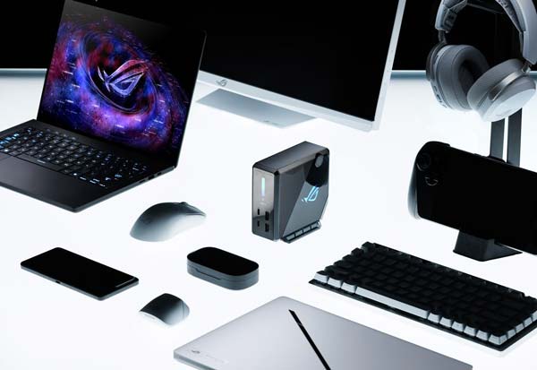 ROG Flux Charger Dock conectado a un portátil, consola portátil y periféricos gaming