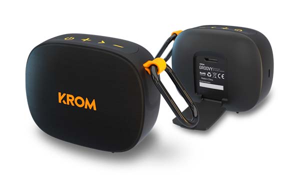 Krom Groovy visto por delante y por detrás con mosquetón y soporte integrado para smartphone