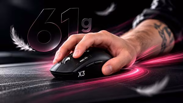 Logitech PRO X3 SUPERSTRIKE con peso de 61 gramos y diseño equilibrado para esports