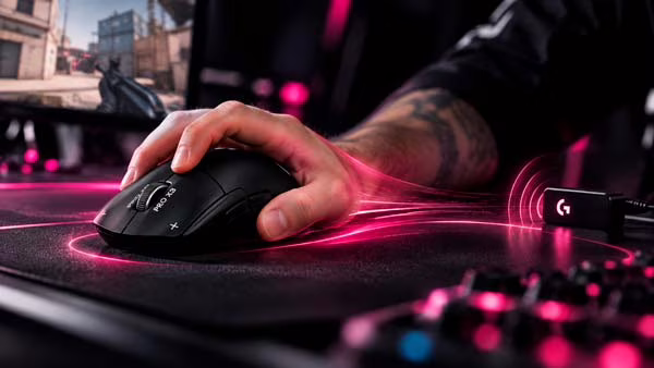 Logitech PRO X3 SUPERSTRIKE con conexión LIGHTSPEED y tasa de sondeo de hasta 8 kHz
