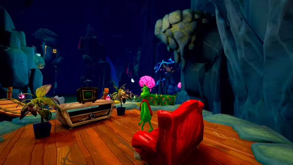 El Grinch explorando el interior de su cueva en The Grinch 2 Saving Christmas