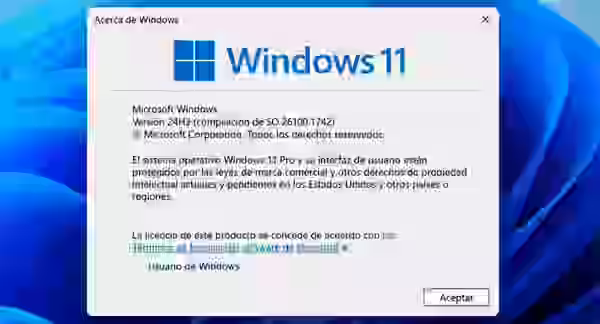 Cómo comprobar si un PC utiliza Windows 11 24H2 con el comando winver